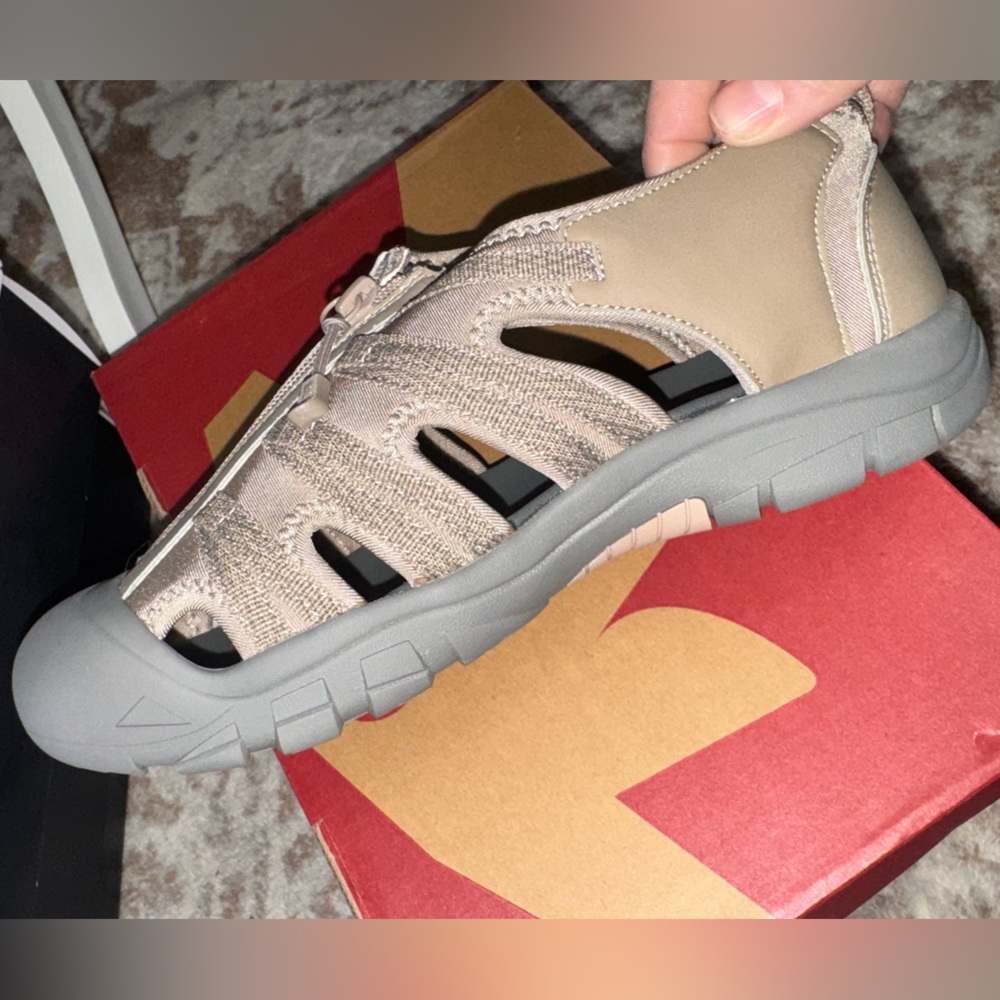 Billy River Sandal
